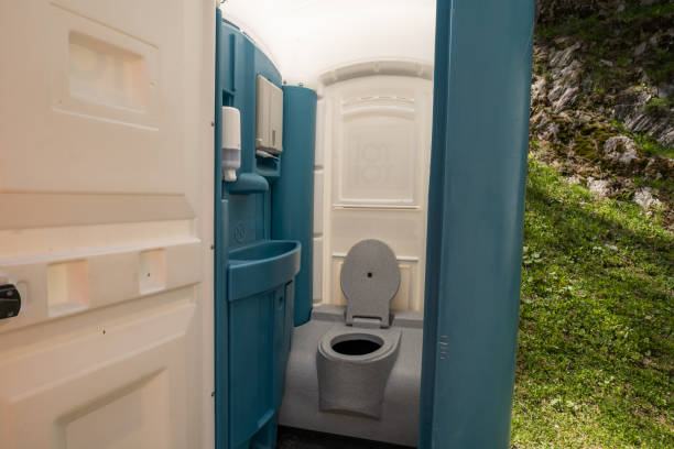 Best Standard Portable Toilet Rental  in Goldendale, WA